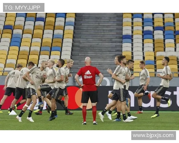 腾讯皇马对曼联精彩直播全程回顾与赛后分析