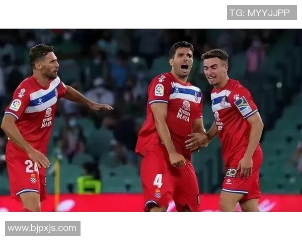 江苏与上海的激烈对决即将上演28日赛事前瞻与分析